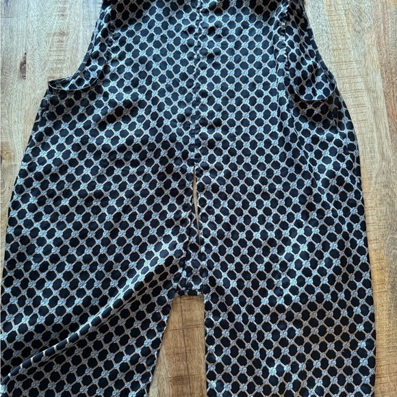 Forever 21 size small tank high low hi lo open slit back EUC used navy blue gold - Picture 4 of 7